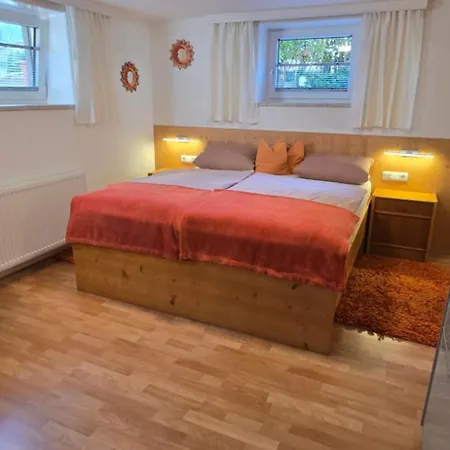 Apartment Hausberger *